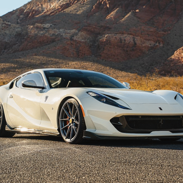 Ferrari 812 Superfast